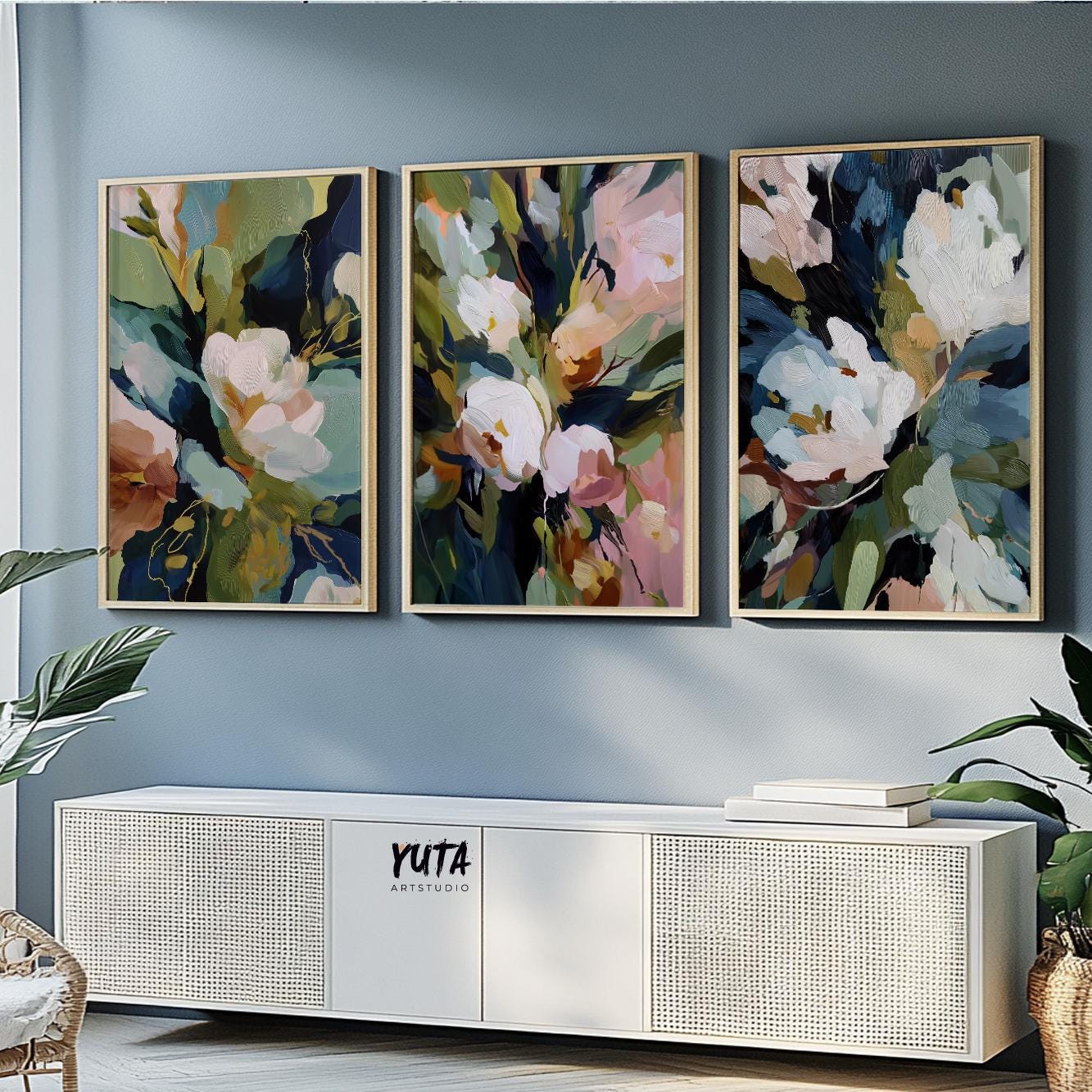 Modern flower wall decor set featuring abstract white blooms and textured contemporary floral composition