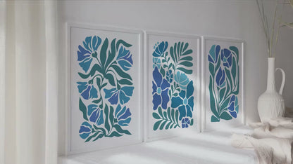 Vintage style floral set of 3 print. Minimal botanical mid century gallery wall set